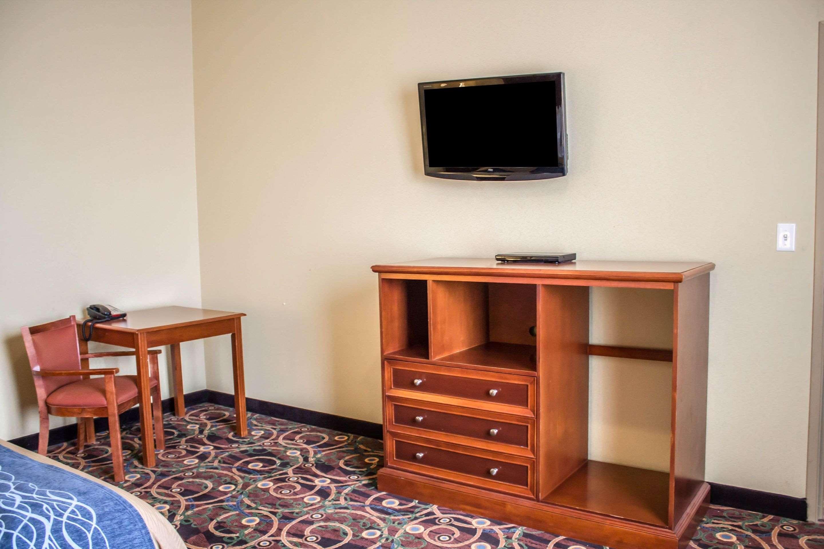 Comfort Inn & Suites Kent - University Area Eksteriør billede